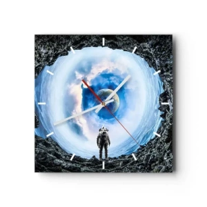 Horloge murale - Pendule murale - Astronaute devant un paysage spatial avec la Terre en arrière-plan - 30x30cm - Plus très loin de la maison - Décoration murale moderne pour le salon et la chambre ARTTOR