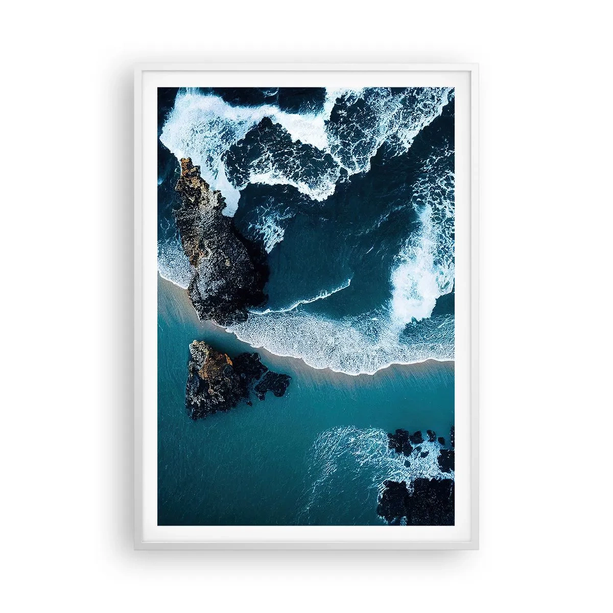 Affiche dans un cadre blanc - Poster - Enveloppé par les vagues - 70x100 cm
