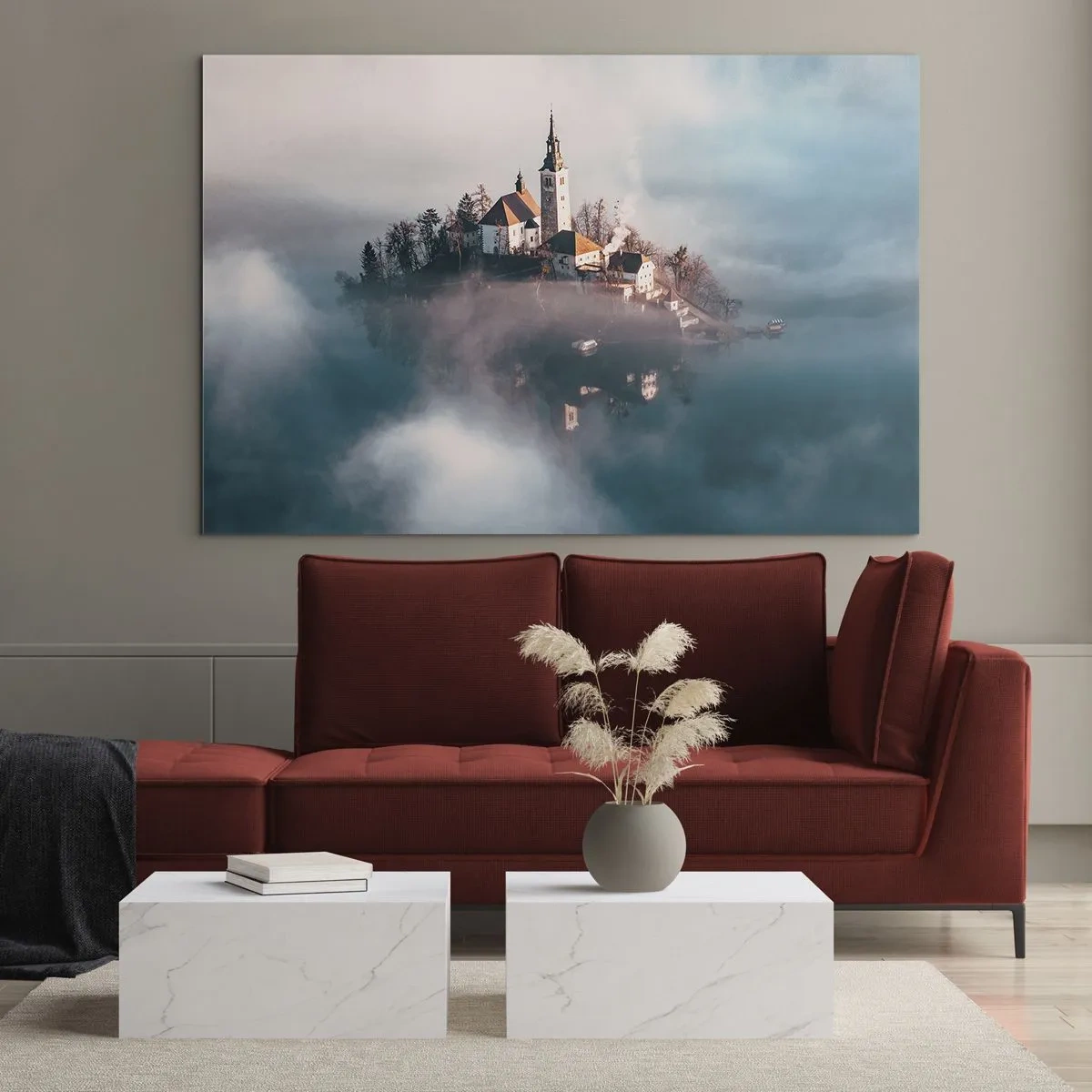 Impression sur verre - Image sur verre - Une île avec une église entourée de brouillard sur un lac calme - 70x50cm - Île de rêve - Décoration murale moderne pour le salon et la chambre ARTTOR