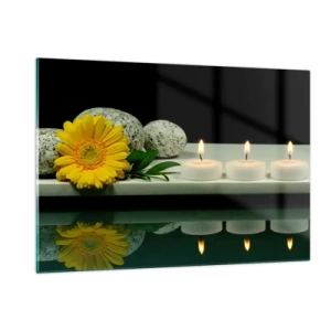 Impression sur verre - Image sur verre - Des bougies, des pierres et une fleur jaune se reflètent dans l'eau - 120x80cm - Apaisement des sens - Décoration murale moderne pour le salon et la chambre ARTTOR