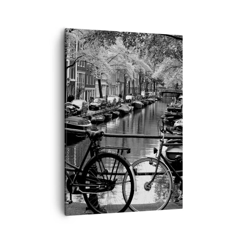 Impression sur toile - Image sur toile - Canal avec des vélos en photographie noir et blanc - 50x70cm - Une vue très hollandaise - Décoration murale moderne pour le salon et la chambre ARTTOR