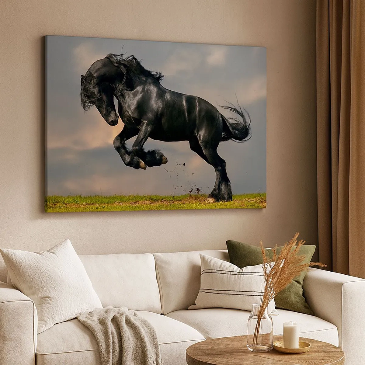 Impression sur toile - Image sur toile - Un cheval noir dans un saut dynamique contre le ciel - 70x50cm - Beau et libre - Décoration murale moderne pour le salon et la chambre ARTTOR