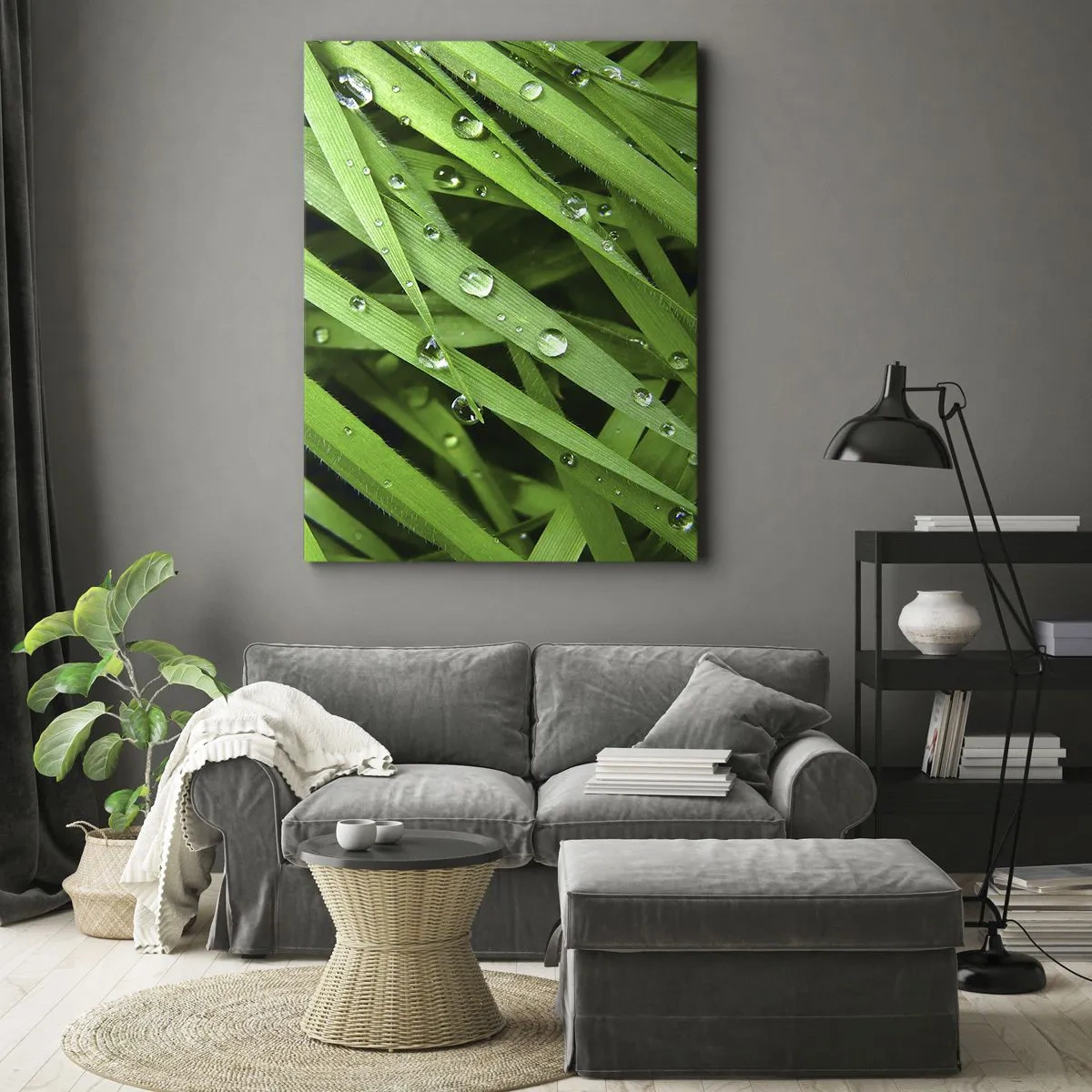 Impression sur toile - Image sur toile - Gros plan de brins d'herbe verte avec des gouttes de rosée - 50x70cm - Jouez dans le vert - Décoration murale moderne pour le salon et la chambre ARTTOR