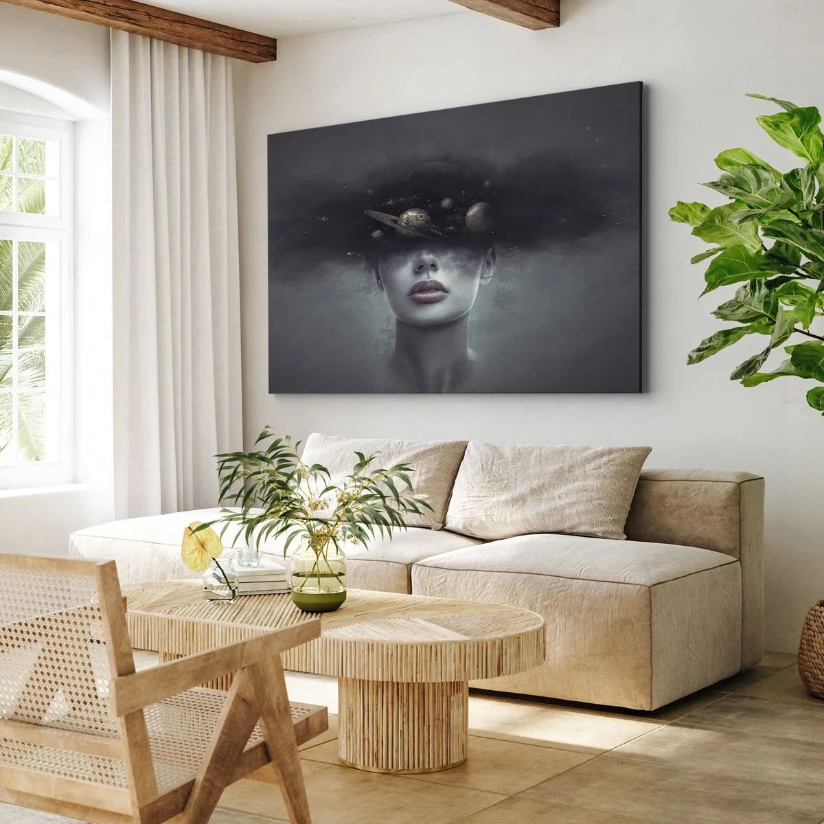 Impression sur toile - Image sur toile - Un visage de femme avec un motif de planète et d'espace en arrière-plan - 70x50cm - Et les planètes deviennent folles... - Décoration murale moderne pour le salon et la chambre ARTTOR