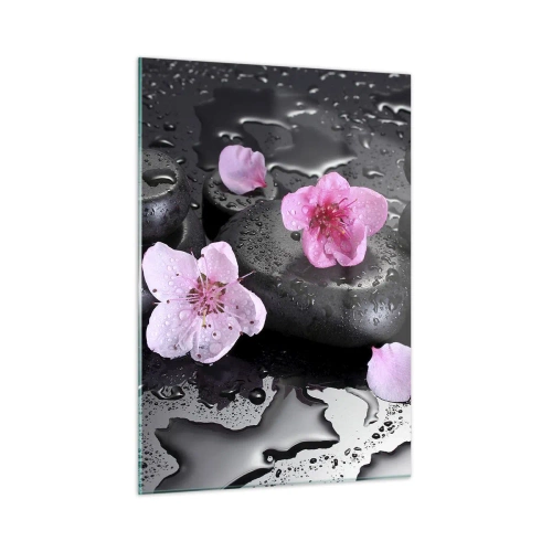 Impression sur verre - Image sur verre - Pierres de spa avec des fleurs sur un fond humide - 50x70cm - Et le cœur s'allège soudainement - Décoration murale moderne pour le salon et la chambre ARTTOR