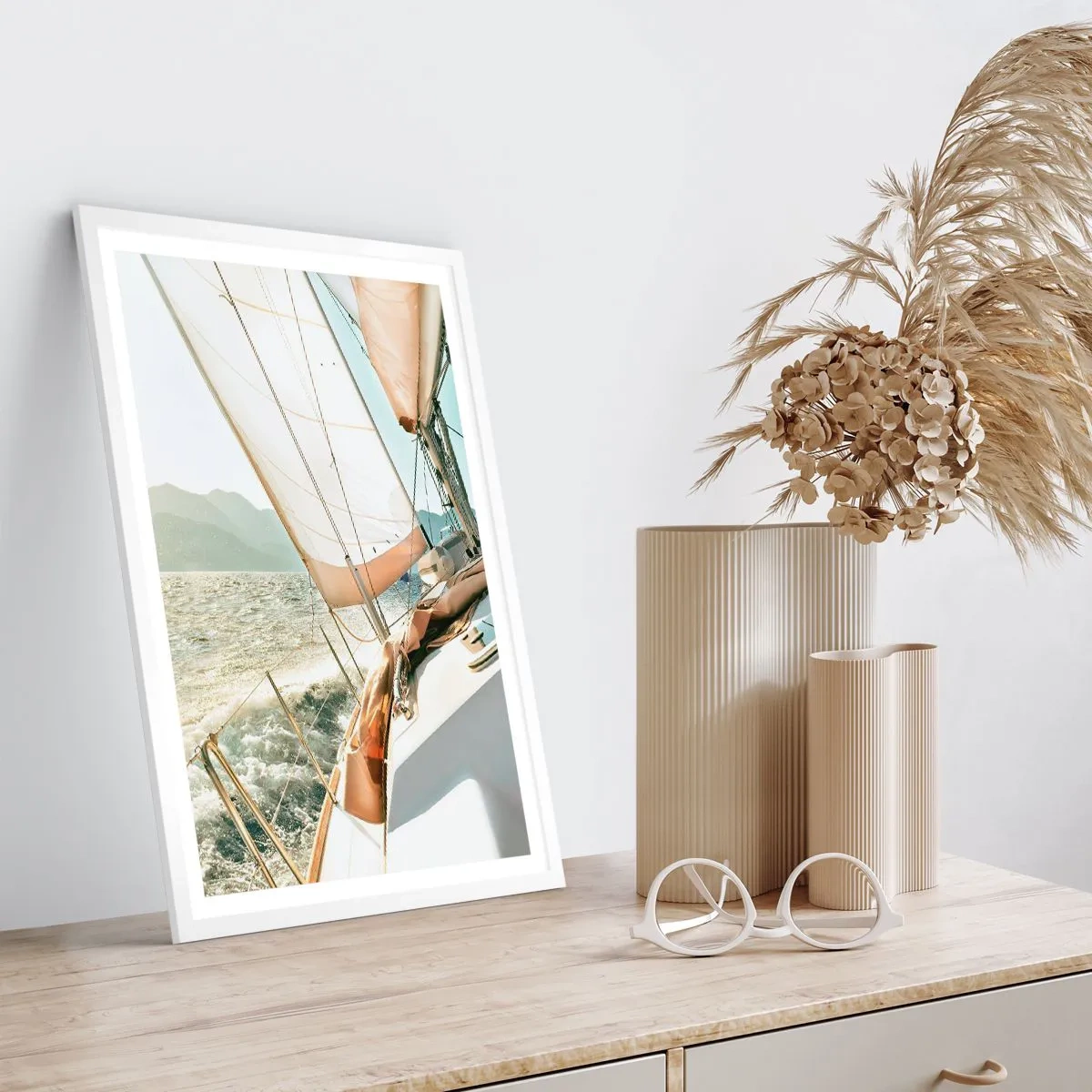 Affiche dans un cadre blanc - Poster - Toutes voiles dehors - 50x70 cm