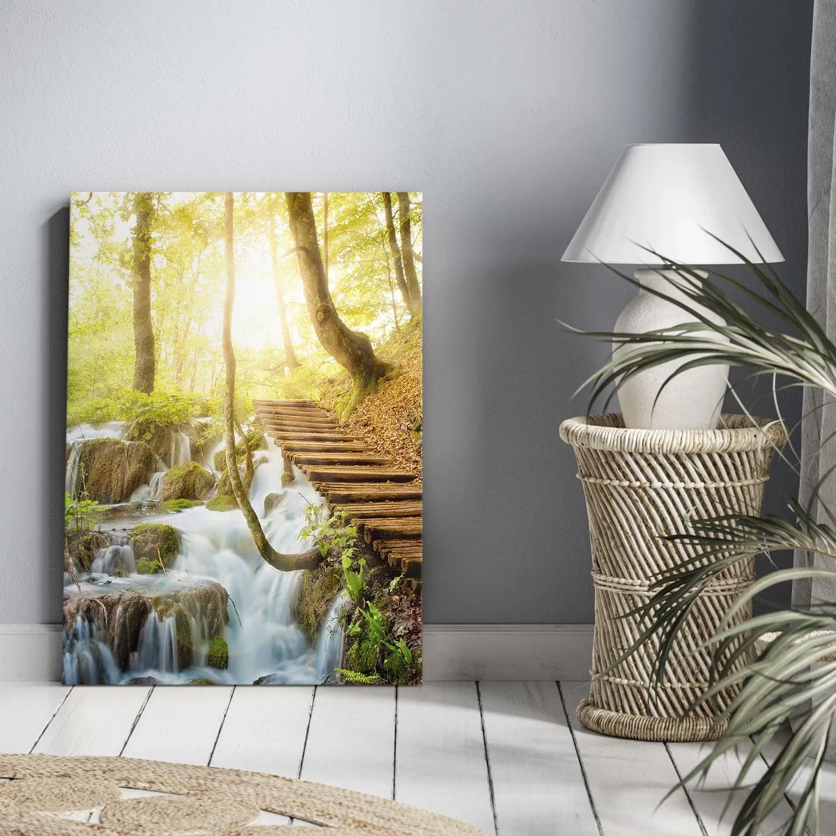 Impression sur toile - Image sur toile - Chemin forestier avec escaliers en bois près de la cascade - 70x100cm - Une fraîcheur tant désirée - Décoration murale moderne pour le salon et la chambre ARTTOR