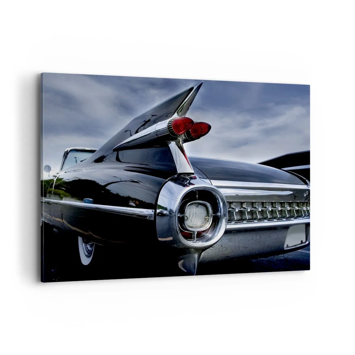 Impression sur toile - Image sur toile - Une voiture rétro classique avec du chrome brillant et des ailerons - 100x70cm - C'est exactement pourquoi c'est beau ! - Décoration murale moderne pour le salon et la chambre ARTTOR