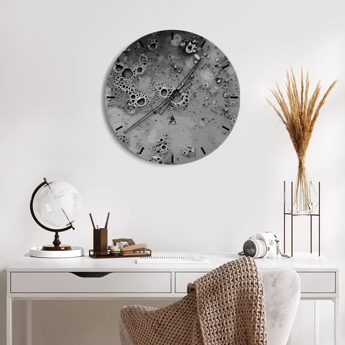 Horloge murale - Pendule murale - Comme un paysage lunaire - 40x40 cm