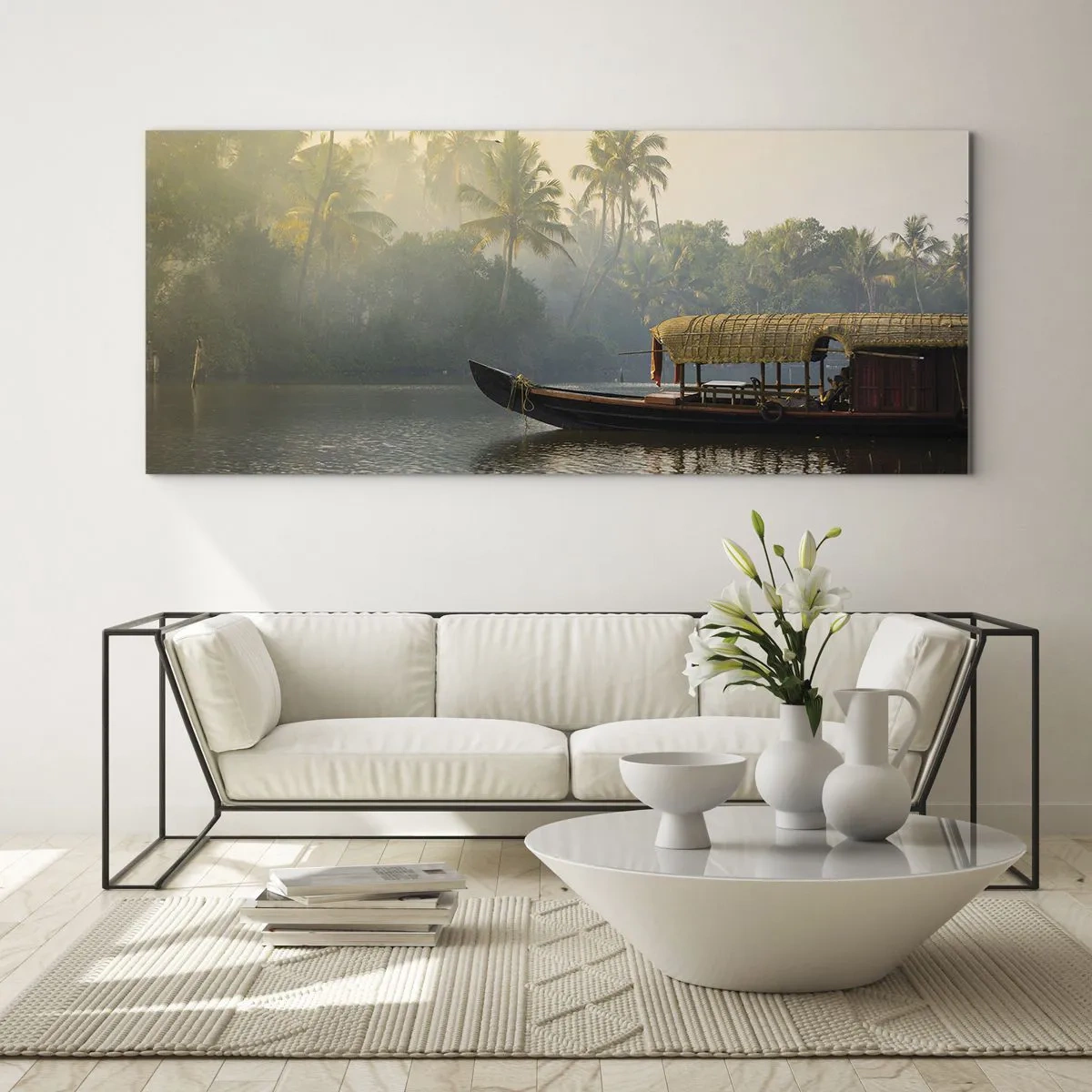 Impression sur verre - Image sur verre - Un bateau traditionnel sur une rivière calme parmi les palmiers - 120x50cm - Maison sur la rivière - Décoration murale moderne pour le salon et la chambre ARTTOR