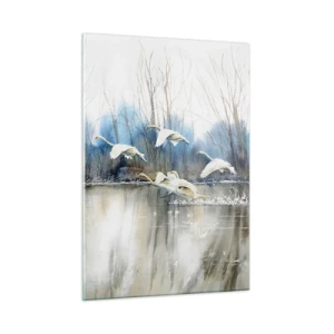 Impression sur verre - Image sur verre - Cygnes sauvages survolant un lac forestier paisible - 50x70cm - Comme dans un conte de fées sur les cygnes sauvages - Décoration murale moderne pour le salon et la chambre ARTTOR