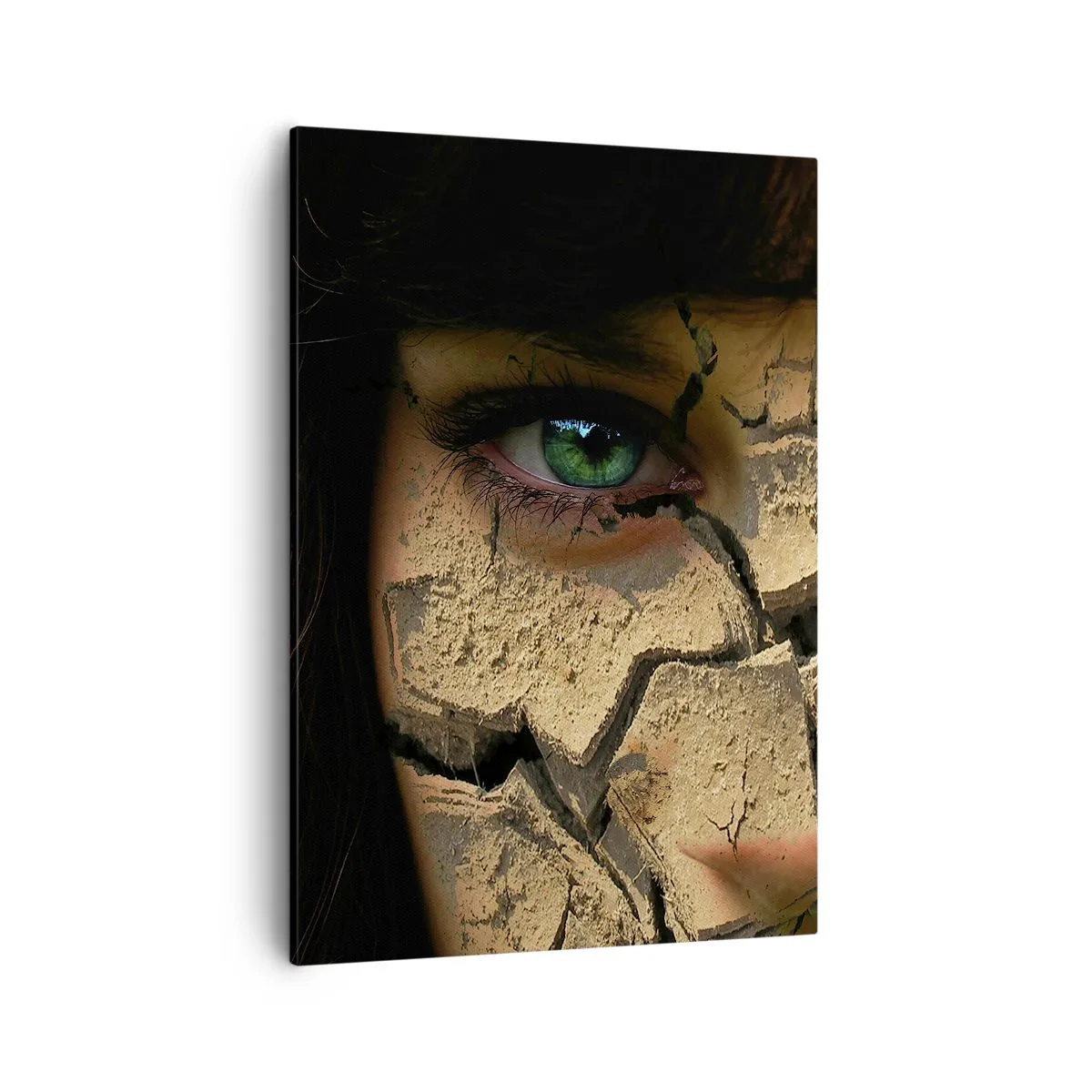 Impression sur toile - Image sur toile - Le visage d'une femme aux yeux verts recouvert d'une structure de terre craquelée - 50x70cm - Plaisir et effroi en même temps - Décoration murale moderne pour le salon et la chambre ARTTOR