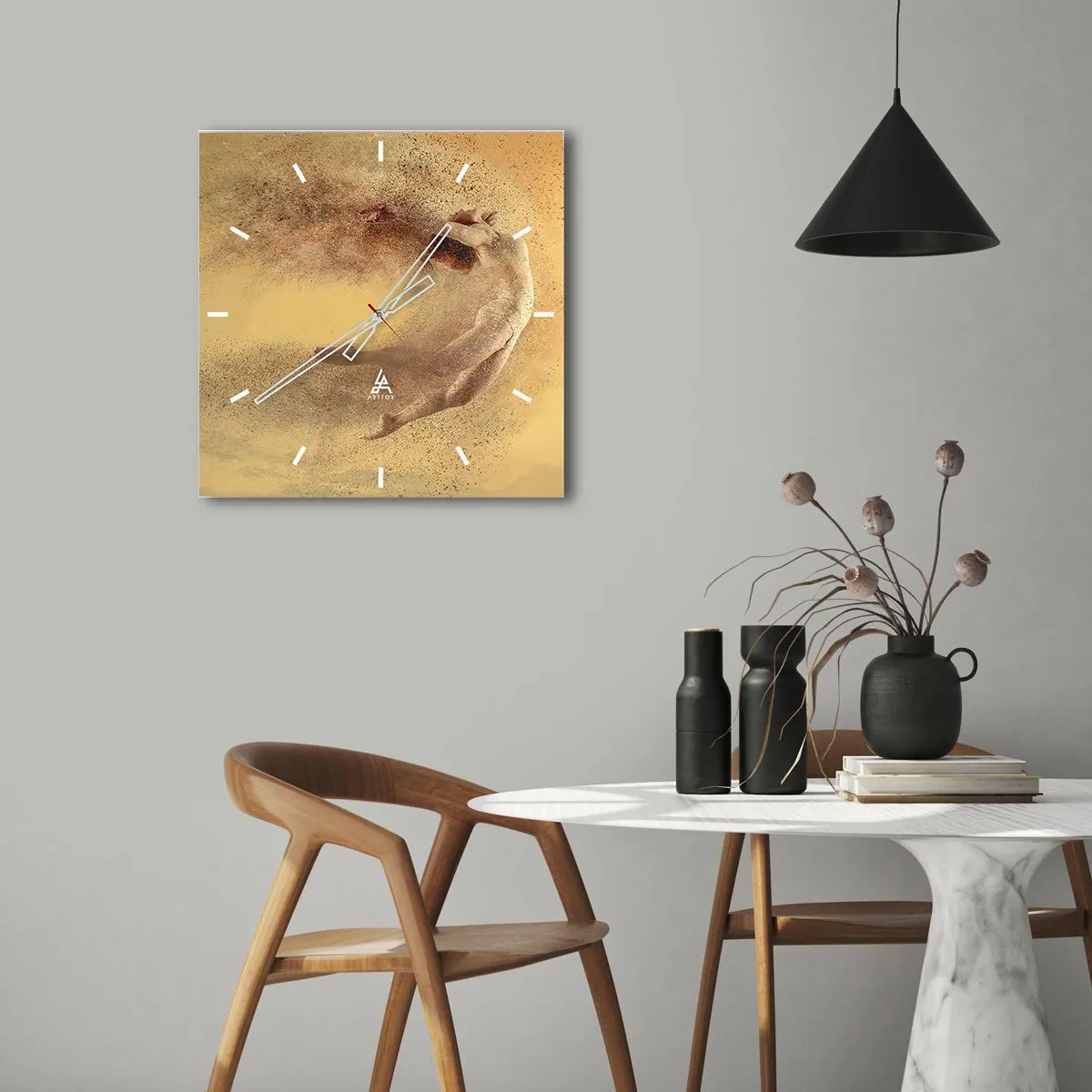 Horloge murale - Pendule murale - Une figure en mouvement dynamique avec un effet de désintégration - 30x30cm - Dans le ravissement de la danse - Décoration murale moderne pour le salon et la chambre ARTTOR