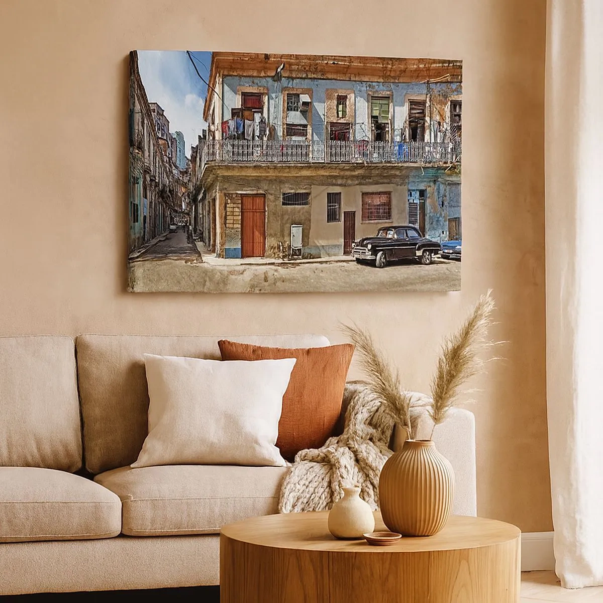 Impression sur toile - Image sur toile - Des immeubles colorés et une voiture classique dans le paysage urbain - 70x50cm - Climat hawaïen - Décoration murale moderne pour le salon et la chambre ARTTOR