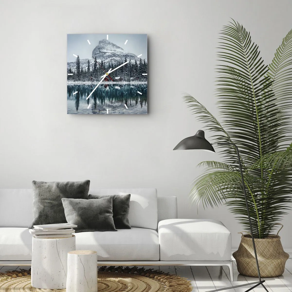 Horloge murale - Pendule murale - Paysage d'hiver avec des chalets dans la forêt au bord d'un lac gelé - 30x30cm - Retraite canadienne - Décoration murale moderne pour le salon et la chambre ARTTOR