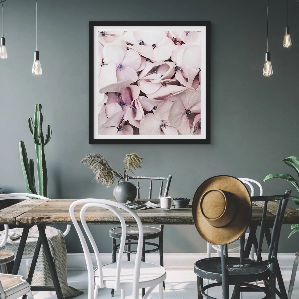 Affiche dans un cadre noir - Poster - Dans un flot de fleurs - 60x60 cm